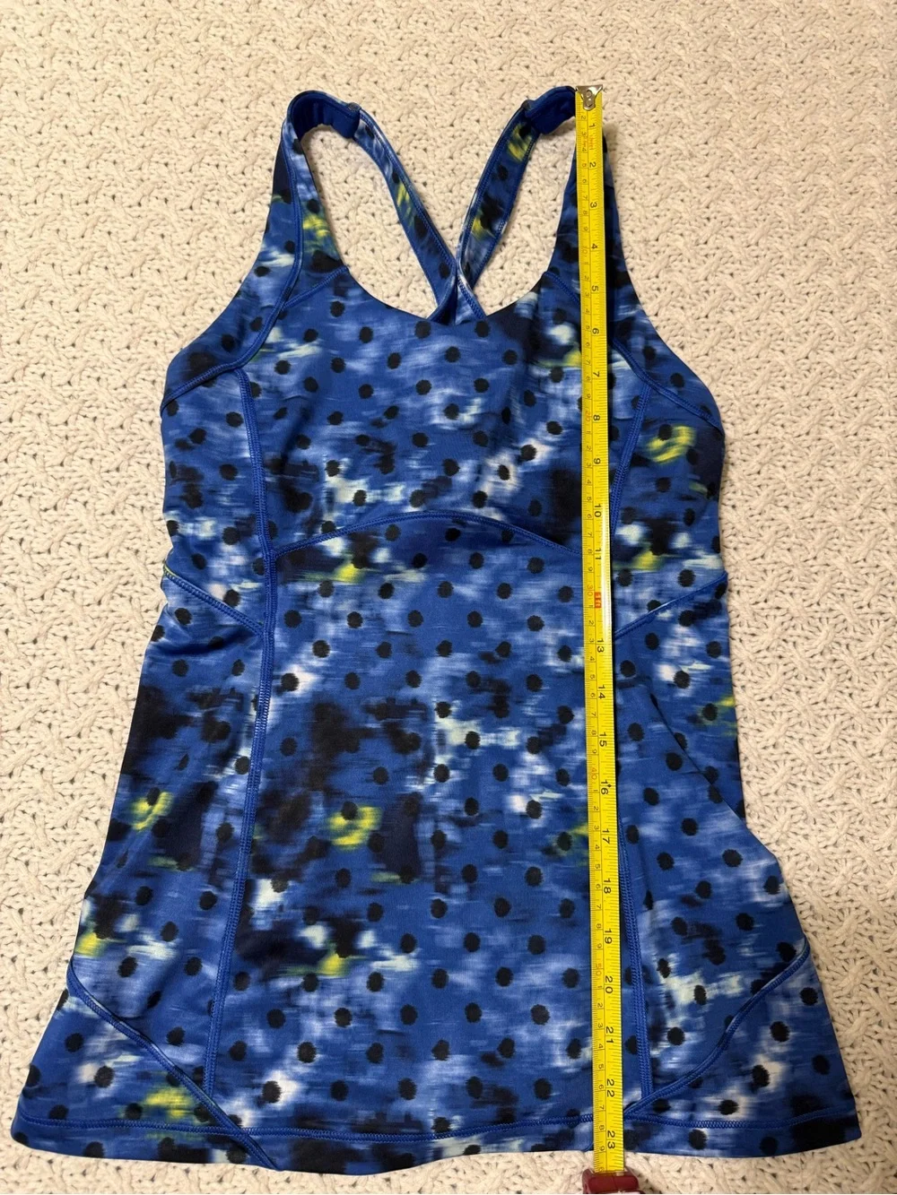 Lululemon Kanto Catch Me Tank size 4